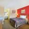 Super 8 by Wyndham Lancaster