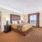 Super 8 by Wyndham Hidalgo at La Plaza Mall & Mcallen Airport