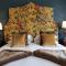 Barony House 5 Star Boutique BK Direct