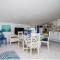 Blue Sea Apartment by Locap Group - 皮兰