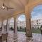 The Raj Palace (Small Luxury Hotels of the World)