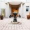 Glendas Guest Suites