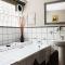 Glendas Guest Suites