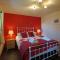 Bythynnod Lleuddad Cottages - Llangwnadl