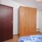Apartments with a parking space Umag - 7073