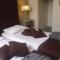 Relais Saint Louis, Logis
