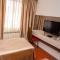 Hotel S