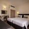 Green Hill Hotel