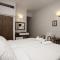 Green Hill Hotel