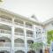White Boutique Hotel and Spa