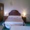 Oakfield Lodge Guest House Stockport