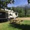 Summit River Lodge & Campsites - Valemount