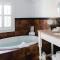 The Platinum Pebble Boutique Inn - Adults Only Property