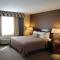 Green Acres Hotel
