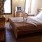 Applicators Hotel