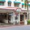Macrossan House Boutique Holiday Apartments