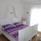 Romantic room Vir