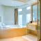 Radisson Collection Hotel, Xing Guo Shanghai - شانغهاي
