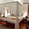 Niraamaya Wellness Retreats, Surya Samudra, Kovalam