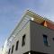 One Loft Appart Hotel