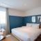 Nampo Hound Hotel Premier