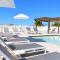 Barefoot Beach Club
