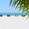 Barefoot Beach Club