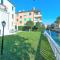 Villa Une, garden, beach and culture - Lido de Venecia