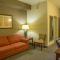 Seffner Inn and Suites - Seffner