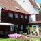 Altes Tagelöhnerhaus von 1510 mit Garten und Parkplatz
