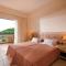 Foto: Alonissos Beach Bungalows And Suites Hotel 3/41