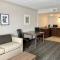 Country Inn & Suites by Radisson, Mt Pleasant-Racine West, WI - Sturtevant