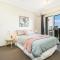 Huge CBD Top Floor Apartment with Breath Taking Views! - Darwin