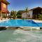 Depandance con Piscina e Jacuzzi