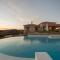 Villa Gold