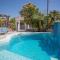 Rural villa Private pool, BBQ, court ,20' airport - Nea Kalikratia