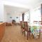 Apartments Edin 1359