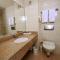 Class Hotel