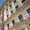 Luxury Family Hotel Royal Palace - Prague