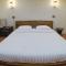 T & T Hostel Kanchanaburi - 北碧