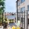 Luxury Main Square Apartments