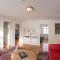 LL Properties - The Old Town Retreat