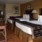 Atkinson Inn & Suites - 兰伯顿