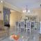 Toula Apartment
