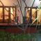 Warung Pantai Bungalows