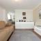 The Queen Luxury Apartments - Villa Vinicia