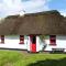 Foto: No. 7 Tipperary Thatched Cottages, Nenagh 8/9