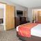 Gray Wolf Inn & Suites - West Yellowstone