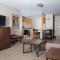 Gray Wolf Inn & Suites - West Yellowstone