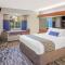 Microtel Inn and Suites Manistee - Manistee